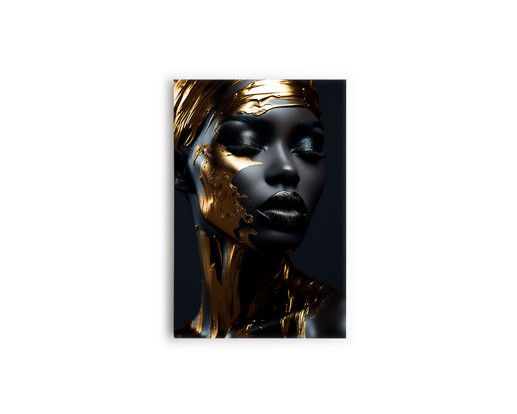 M- MUJER PINTURA DORADA 47